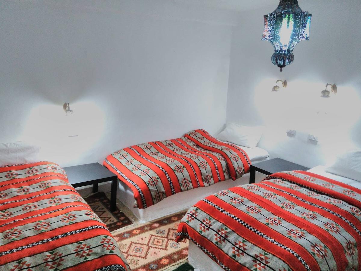 Petra Bedouin Bed And Breakfast Wadi Musa Exterior photo