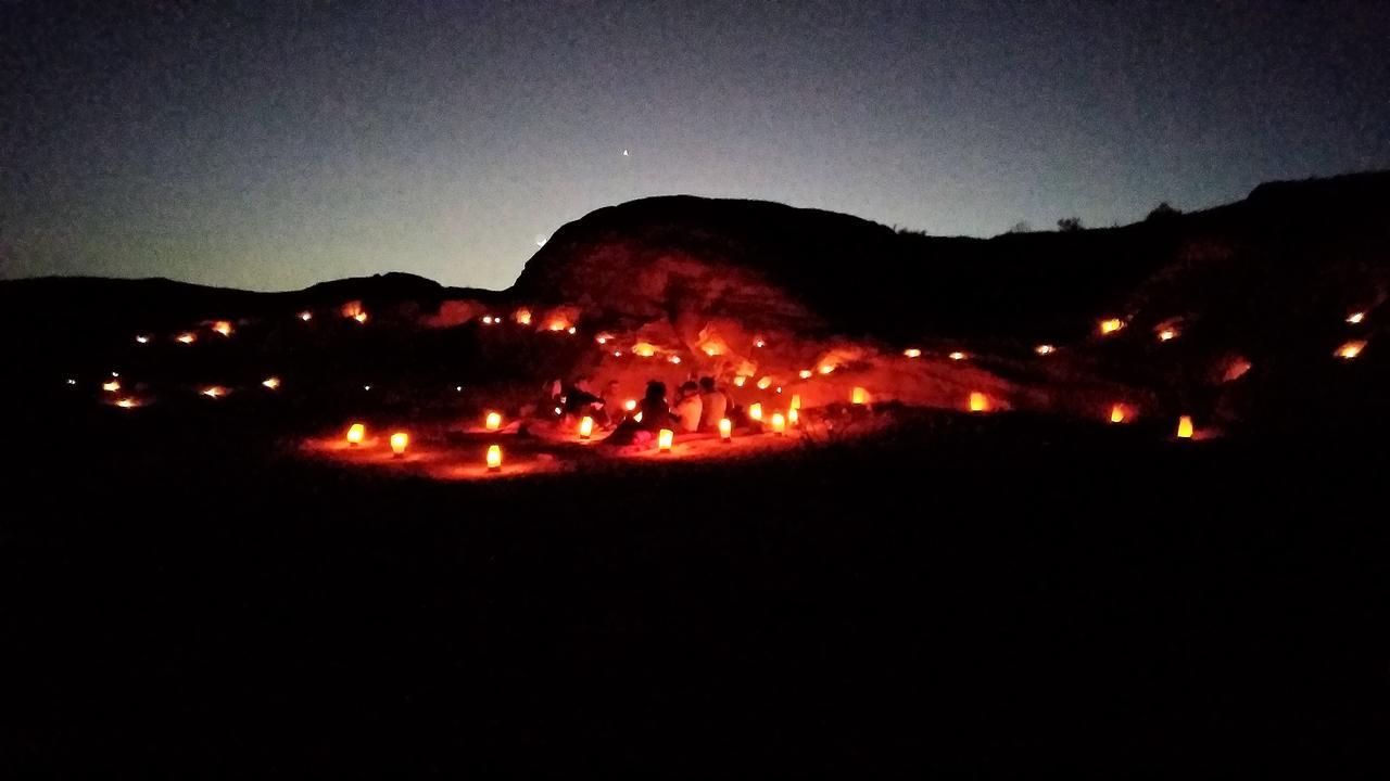 Petra Bedouin Bed And Breakfast Wadi Musa Exterior photo